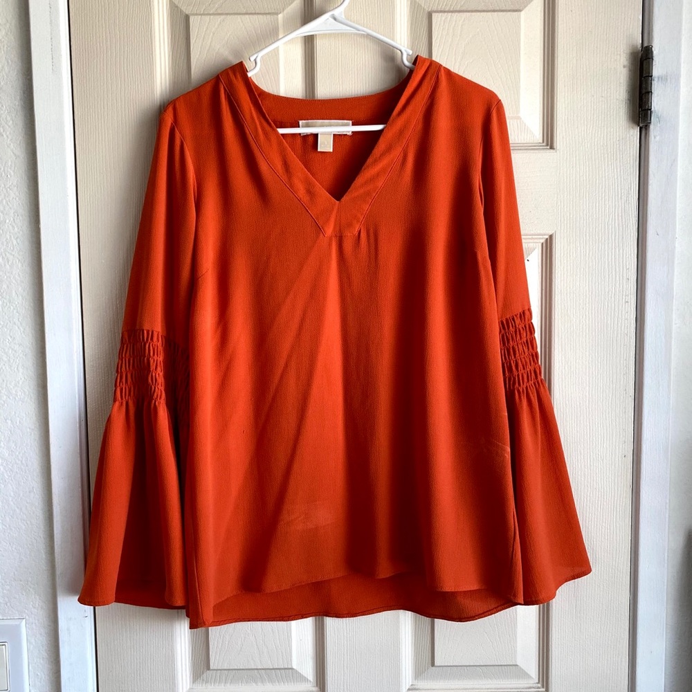 Michael Kors Bell sleeve blouse